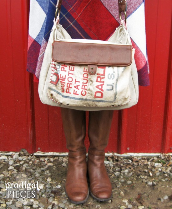 Handmade Feed Sack Purse by Prodigal Pieces | prodigalpieces.com #prodigalpieces