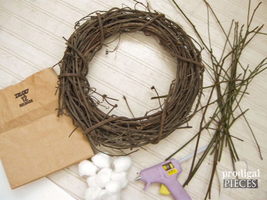 Material for DIY Farmhouse Cotton Wreath by Prodigal Pieces | prodigalpieces.com