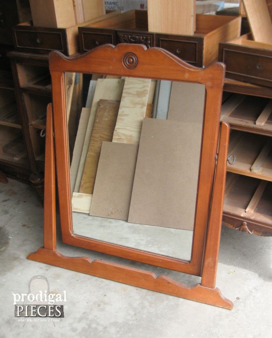 Free Dresser Mirror Makes Match for Antique Vanity | Prodigal Pieces | www.prodigalpieces.com 