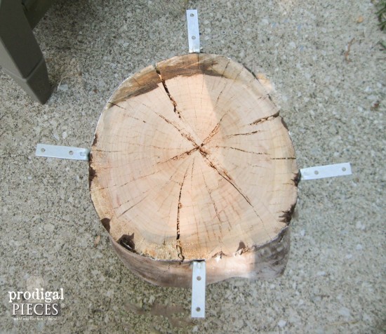 You can create a faux industrial shipping crate table using a wood round from Home Depot and a tree stump. Get the DIY tutorial from Prodigal Pieces. www.prodigalpieces.com #prodigalpieces table using a wood round from Home Depot and a tree stump. Get the DIY tutorial from Prodigal Pieces. www.prodigalpieces.com #prodigalpieces