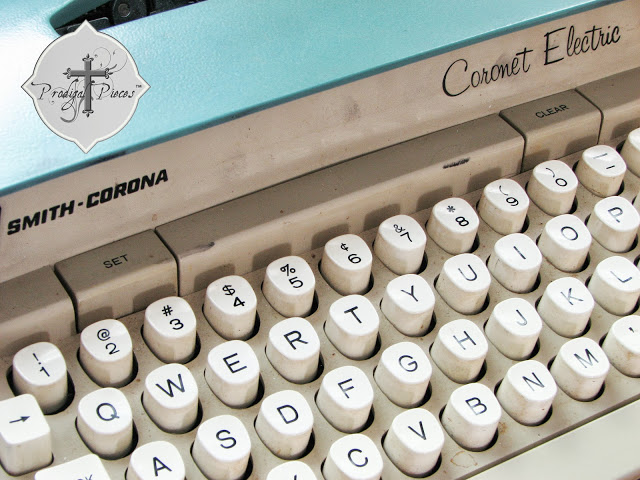 vintage Smith Corona electric typewriter found junking via Prodigal Pieces