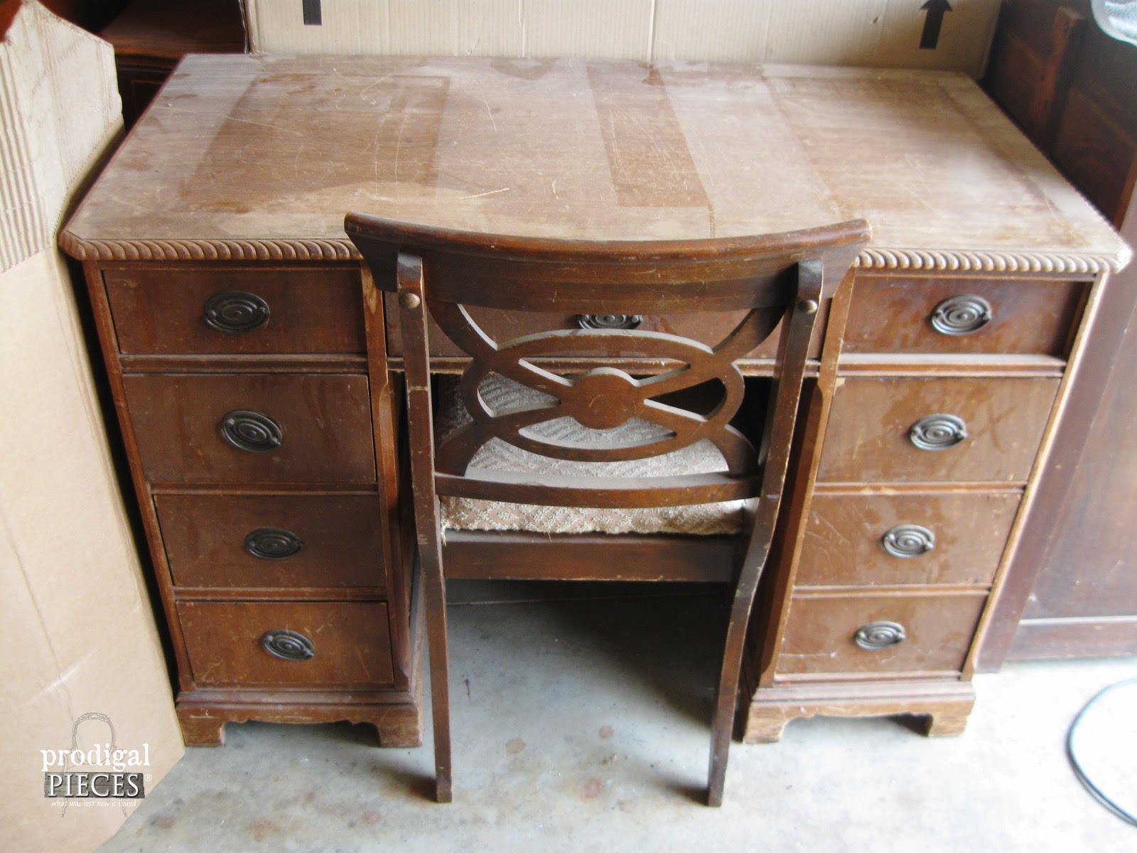 Antique Desk Before Makeover by Prodigal Pieces | prodigalpieces.com #prodigalpieces