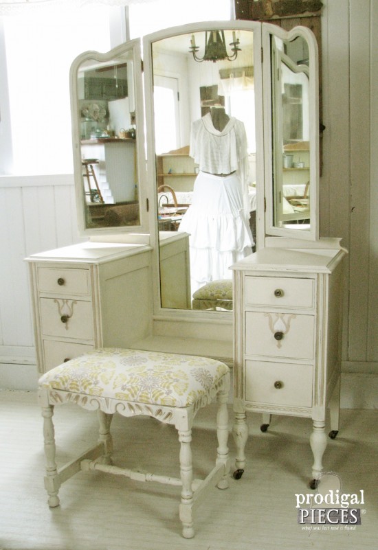 An Antique Vanity Transformation by Prodigal Pieces www.prodigalpieces.com #prodigalpieces