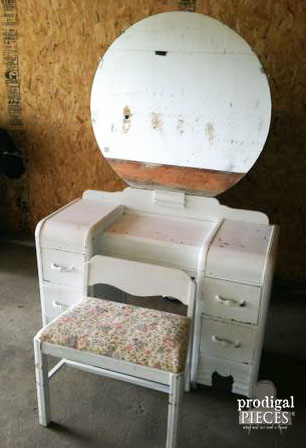 16 Amazing Vanity Makeovers from Art Deco to Antique - a must see! by Prodigal Pieces. www.prodigalpieces.com #prodigalpieces