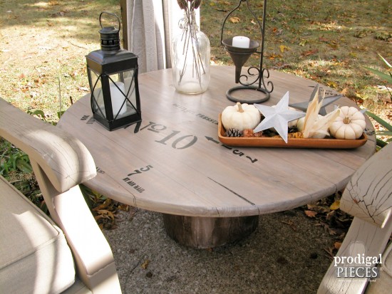 You can create a faux industrial shipping crate table using a wood round from Home Depot and a tree stump. Get the DIY tutorial from Prodigal Pieces. www.prodigalpieces.com #prodigalpieces