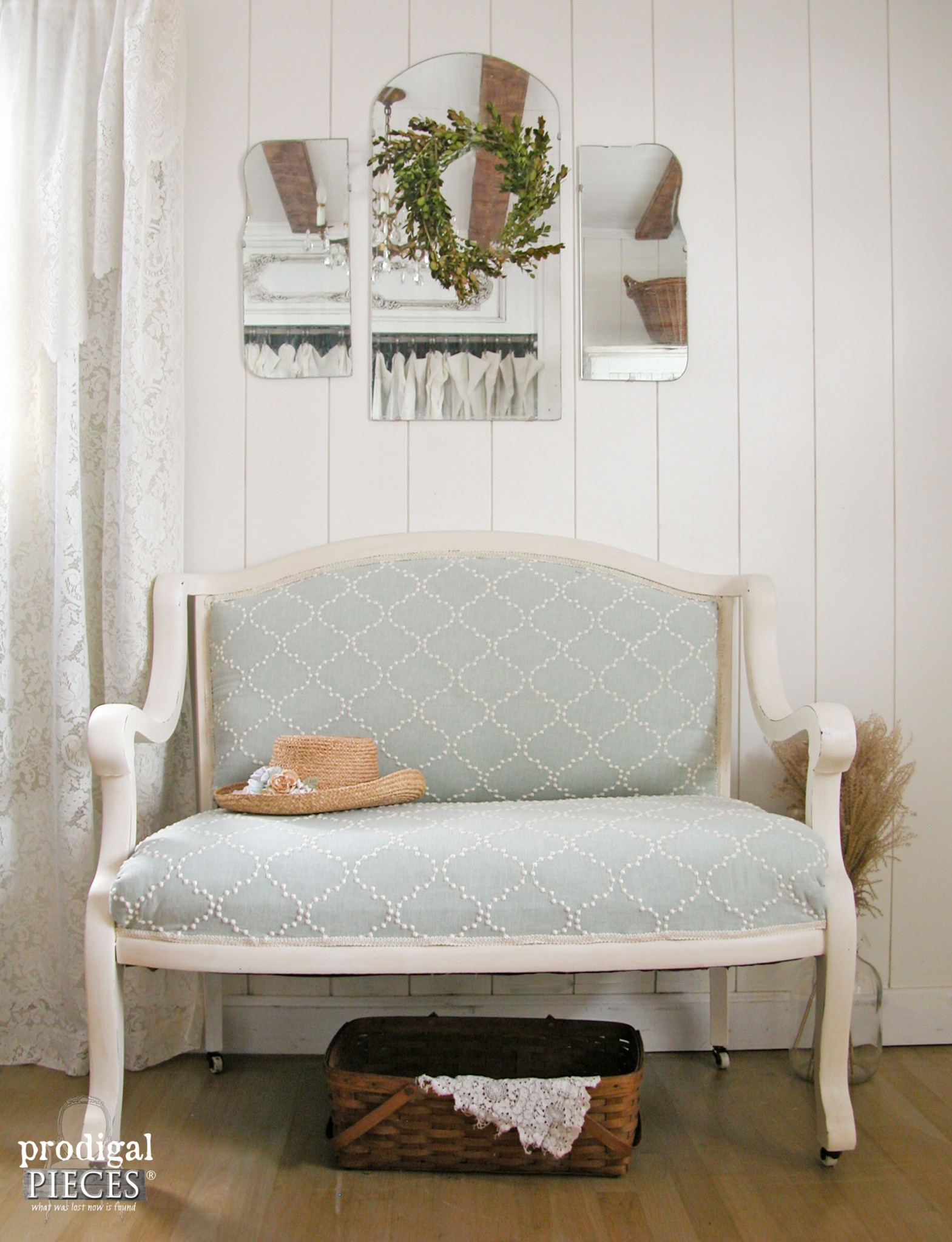 Curbside Antique Settee Makeover | Prodigal Pieces | www.prodigalpieces.com 